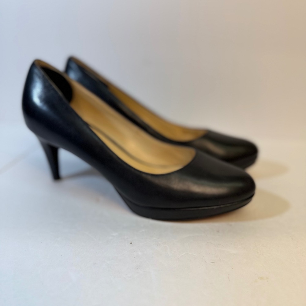 Cole Haan Nike Air Black Leather Platform Pumps Round Toe Heels Womens 8B